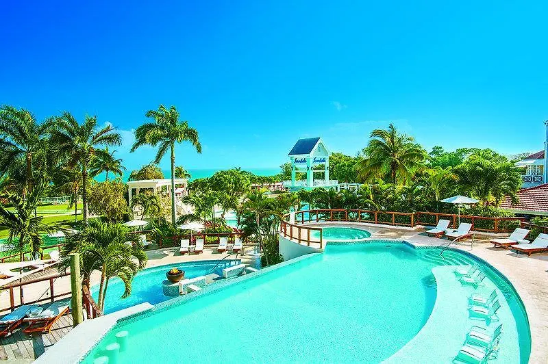 Sandals Grande Riviera Beach & Villa Golf Resort Ocho Rios Hotel