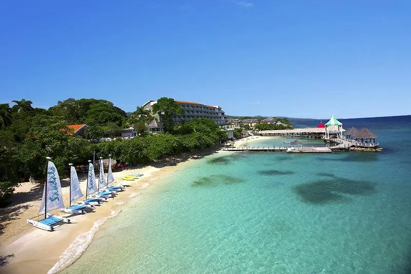 Sandals Grande Riviera Beach & Villa Golf Resort Ocho Rios 5*,  Jamaica