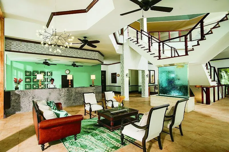 Hotel Sandals Grande Riviera Beach & Villa Golf Resort Ocho Rios